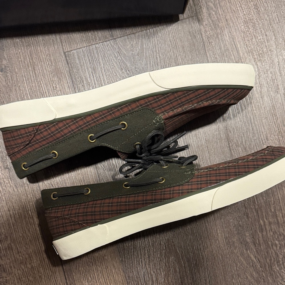 Polo lander boat shoes